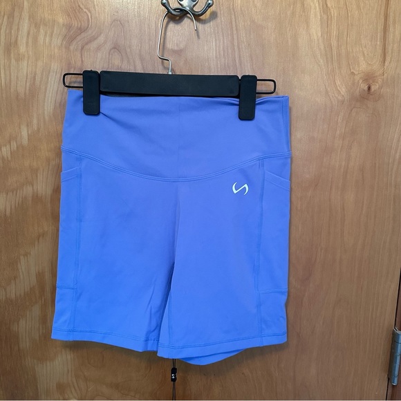 NWT TLF Size L Pocket Athletic Shorts - Picture 2 of 5
